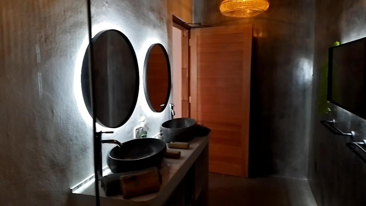 Agape Unlimited Villa Canggu Buitenkant foto